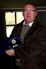 Plaketo Kinološkega društva ZSD so ob 30 letnici KD ZSD vročili županu ON    Foto Jože Miklavc